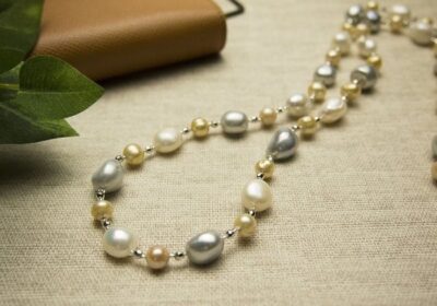 Modernization of the Classic Pearl Necklace