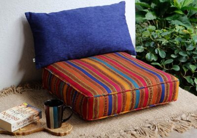 A Few Considerations before Purchasing Cushions Online